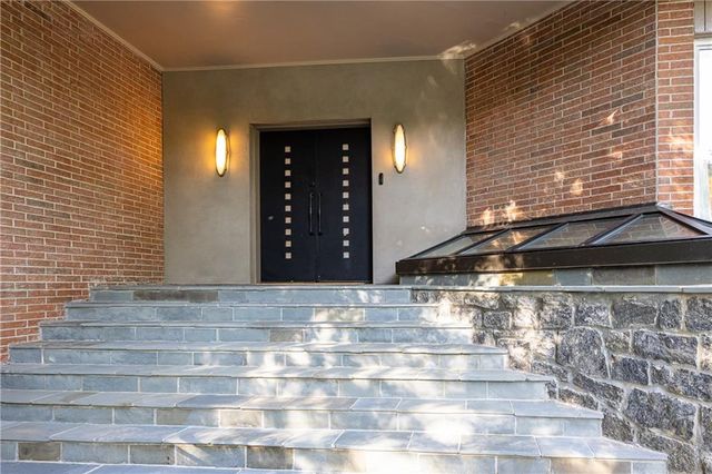 770 Kings Way NW, Atlanta, GA 30327