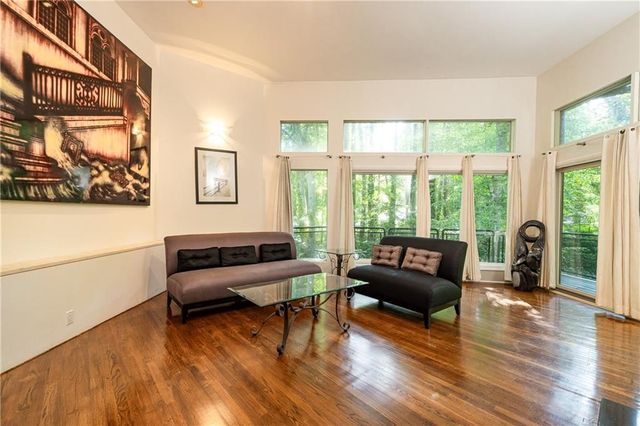 770 Kings Way NW, Atlanta, GA 30327