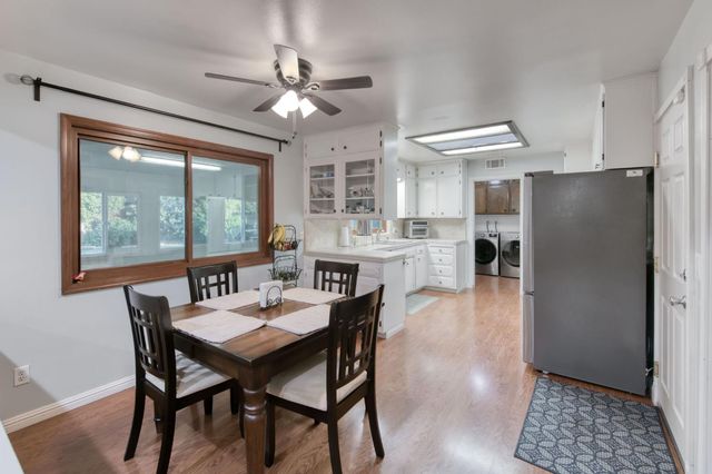 6736 N Thorne Avenue, Fresno, CA 93711