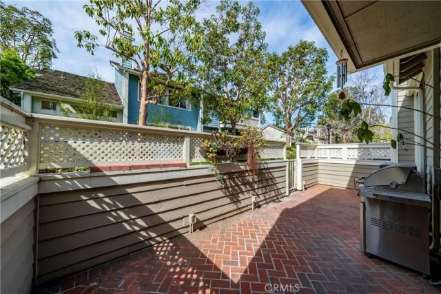 500 Stoneham Court 102, Long Beach, CA 90803