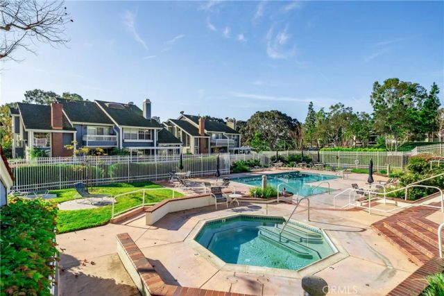 500 Stoneham Court 102, Long Beach, CA 90803