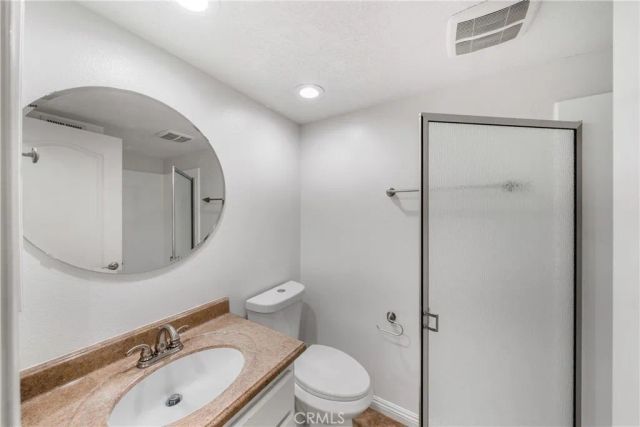 500 Stoneham Court 102, Long Beach, CA 90803