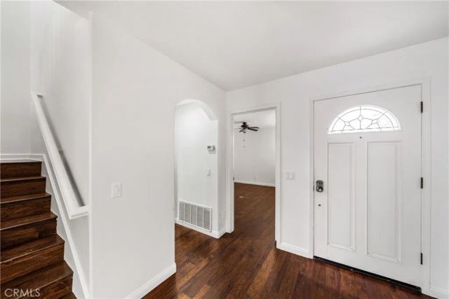 500 Stoneham Court 102, Long Beach, CA 90803