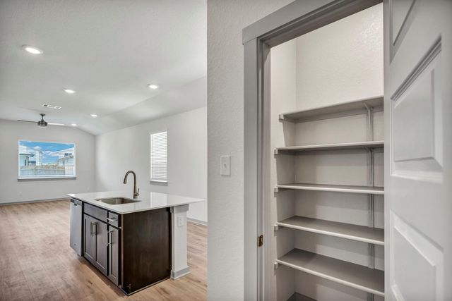 108 Windsor BLVD, San Marcos, TX 78666