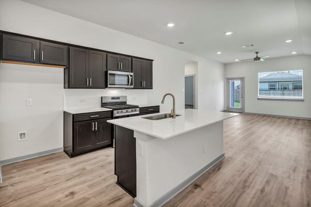 108 Windsor BLVD, San Marcos, TX 78666