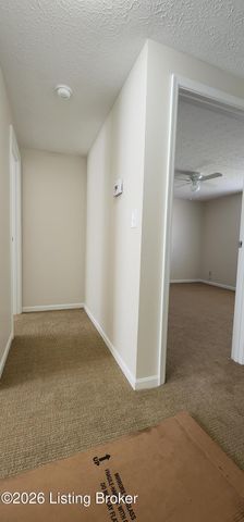 11607 Eastport Dr, Louisville, KY 40241