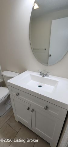 11607 Eastport Dr, Louisville, KY 40241