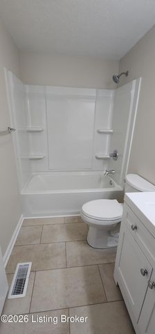 11607 Eastport Dr, Louisville, KY 40241