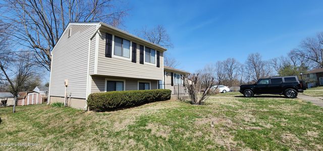 11607 Eastport Dr, Louisville, KY 40241