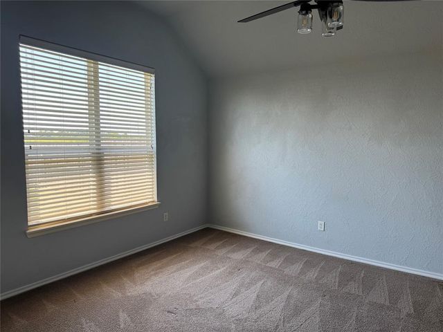 1912 SE 18th Street, Moore, OK 73160