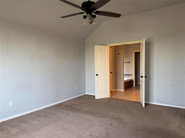 1912 SE 18th Street, Moore, OK 73160