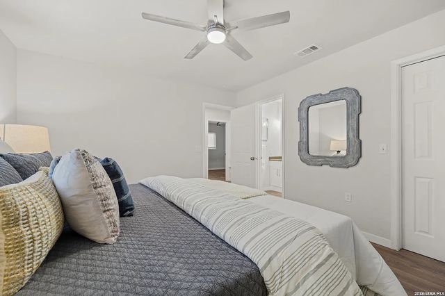 10223 FLATLAND TRL, Converse, TX 78109