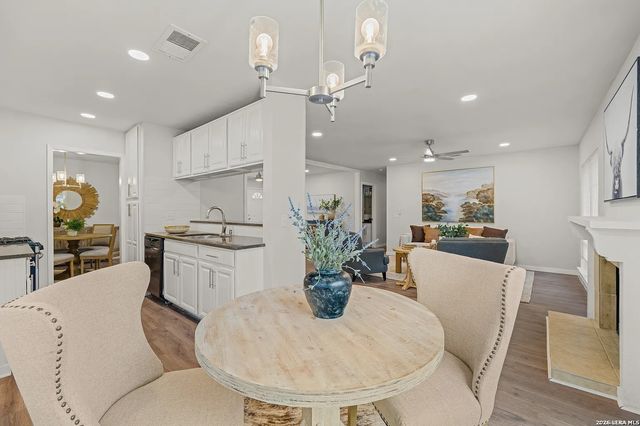 10223 FLATLAND TRL, Converse, TX 78109