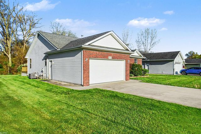 9533 Amy Road, Algonac, MI 48001