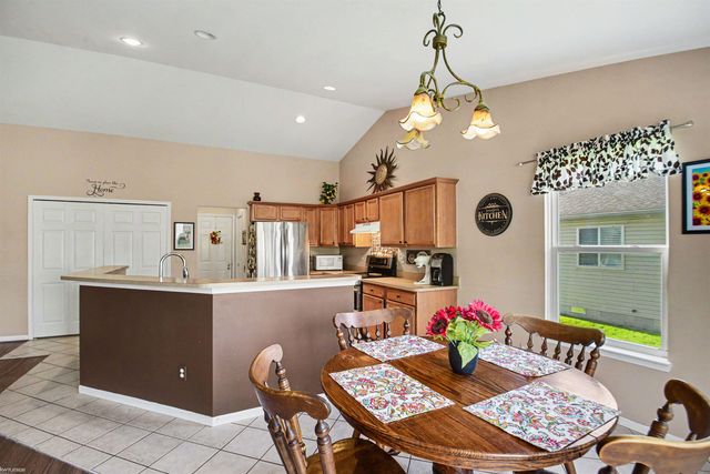 9533 Amy Road, Algonac, MI 48001