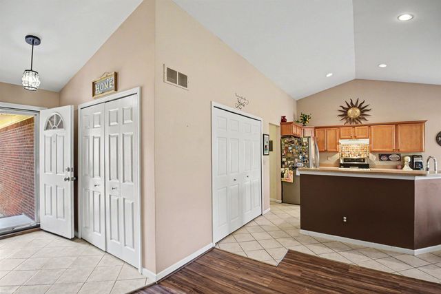 9533 Amy Road, Algonac, MI 48001
