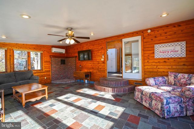 18782 HARBESON RD, Harbeson, DE 19951