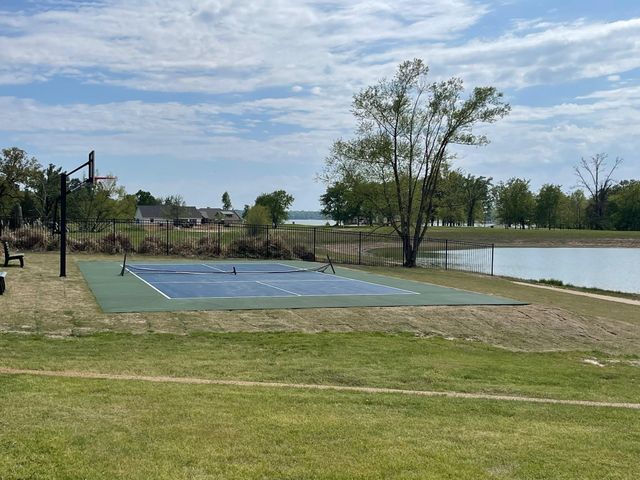 93 Private Road 2712, Mt Pleasant, TX 75455