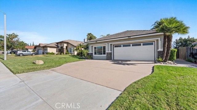 2816 W Sunnyview, Rialto, CA 92377