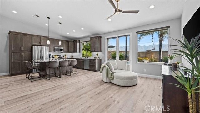 2816 W Sunnyview, Rialto, CA 92377