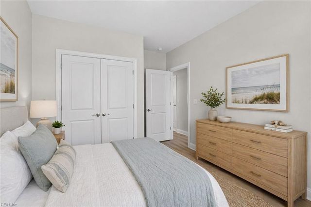 2136 Edwin DR, Chesapeake, VA 23322