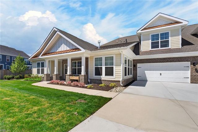 2136 Edwin DR, Chesapeake, VA 23322