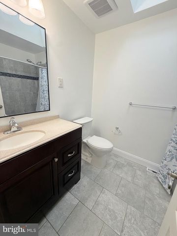 3646 GENESEE DR, Philadelphia, PA 19154