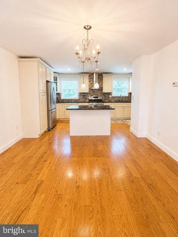 3646 GENESEE DR, Philadelphia, PA 19154