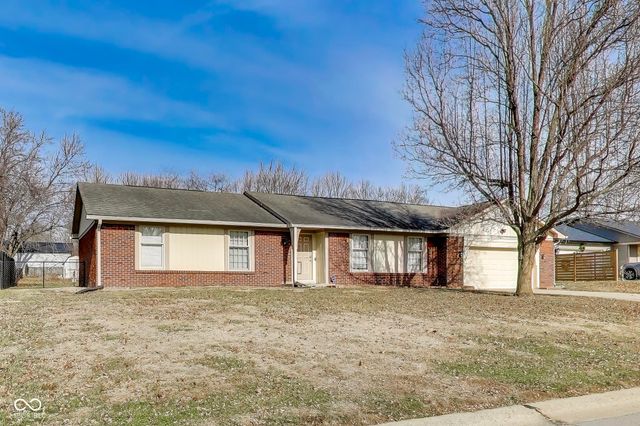 4402 Hazy Lane, Greenwood, IN 46142