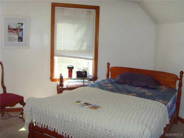 40 Princeton Place, Orchard Park, NY 14127