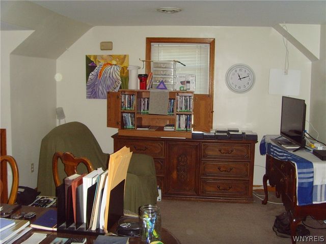 40 Princeton Place, Orchard Park, NY 14127