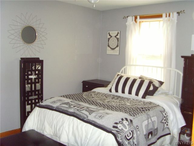 40 Princeton Place, Orchard Park, NY 14127