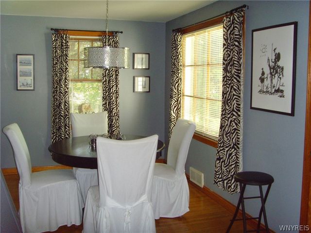 40 Princeton Place, Orchard Park, NY 14127