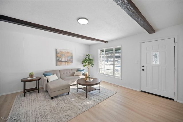 6186 Eldridge Boulevard, Bedford Heights, OH 44146