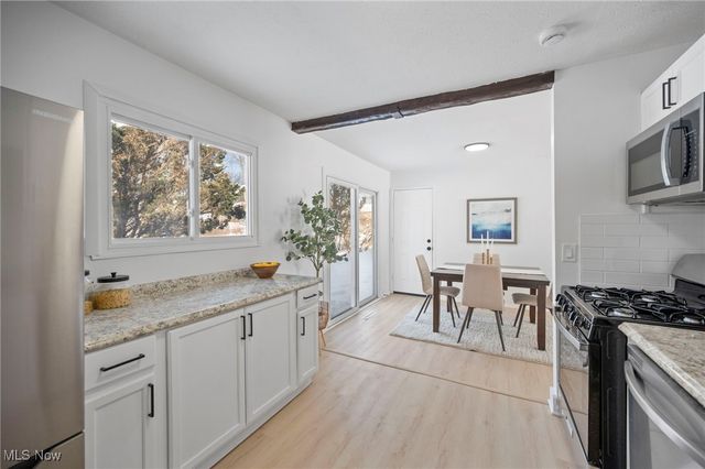 6186 Eldridge Boulevard, Bedford Heights, OH 44146