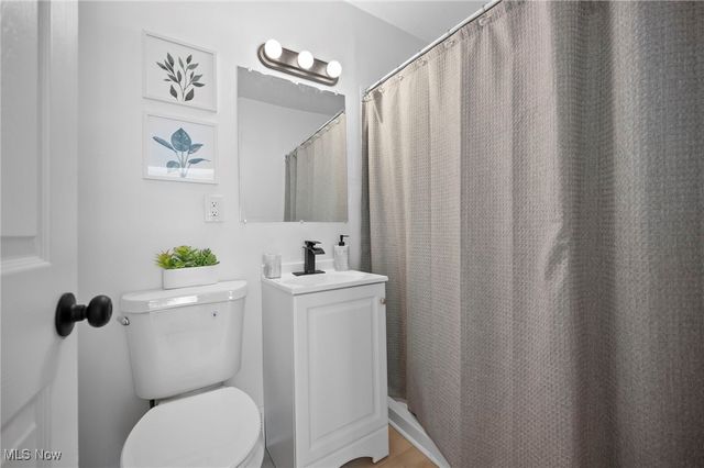 6186 Eldridge Boulevard, Bedford Heights, OH 44146