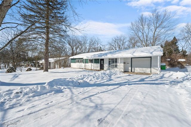 6186 Eldridge Boulevard, Bedford Heights, OH 44146