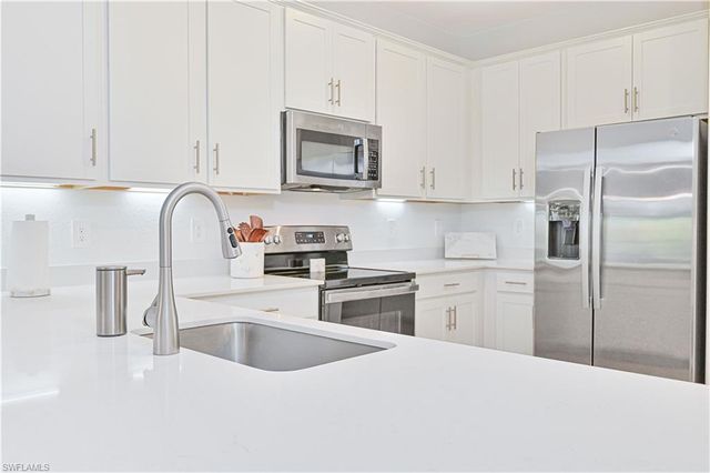 2200 Dragonfruit WAY, Naples, FL 34120