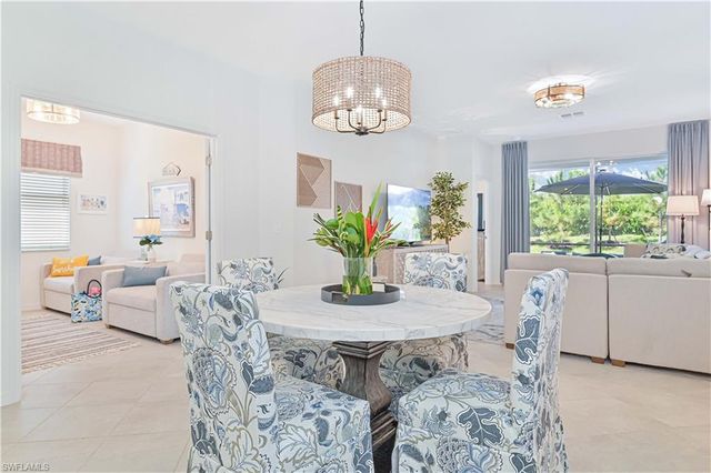 2200 Dragonfruit WAY, Naples, FL 34120