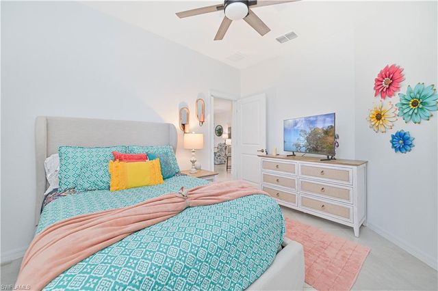 2200 Dragonfruit WAY, Naples, FL 34120