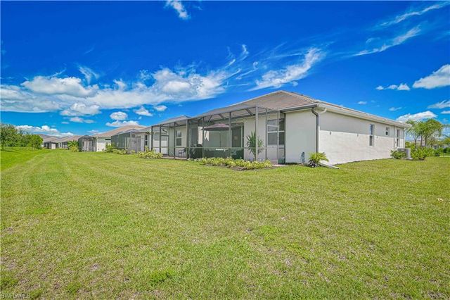 2200 Dragonfruit WAY, Naples, FL 34120