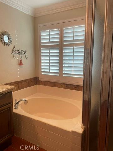 6332 Pointe Court, Fontana, CA 92336