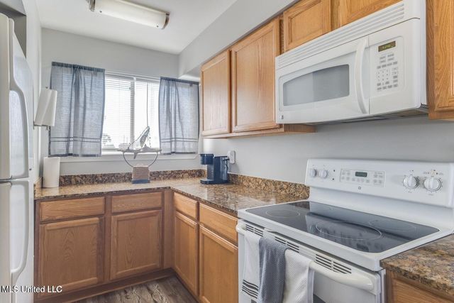 1664 Beach Boulevard, 88, Biloxi, MS 39531