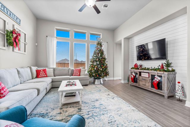 15414 Greenford Glen Drive, Cypress, TX 77429