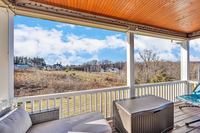 91 Cahas Summit RD, Boones Mill, VA 24065