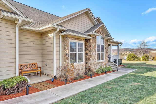 91 Cahas Summit RD, Boones Mill, VA 24065