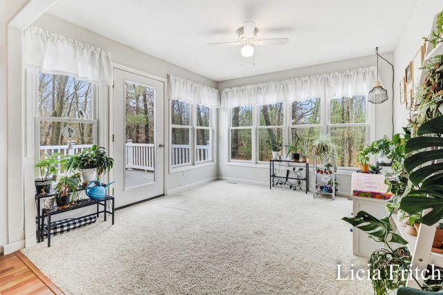 1527 W Addison Way, Laketon Twp, MI 49445