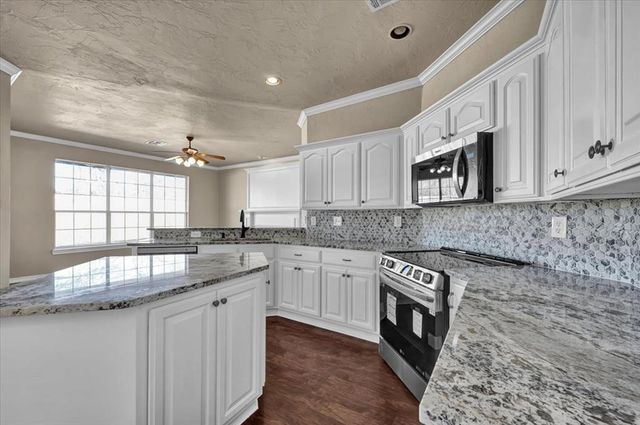 217 NW 160th Street, Edmond, OK 73013