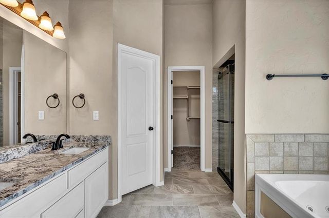 217 NW 160th Street, Edmond, OK 73013