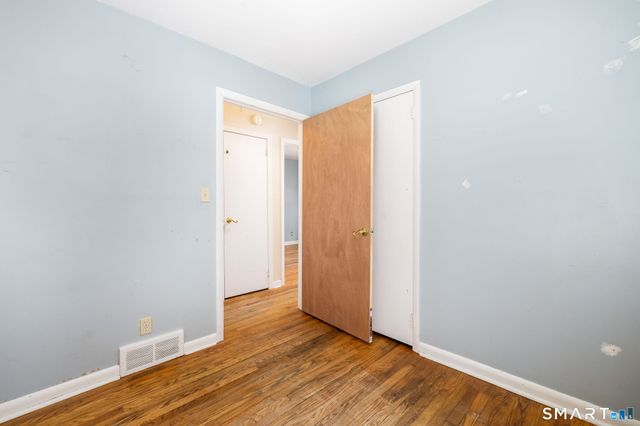 411 Bennetts Farm Road, Ridgefield, CT 06877